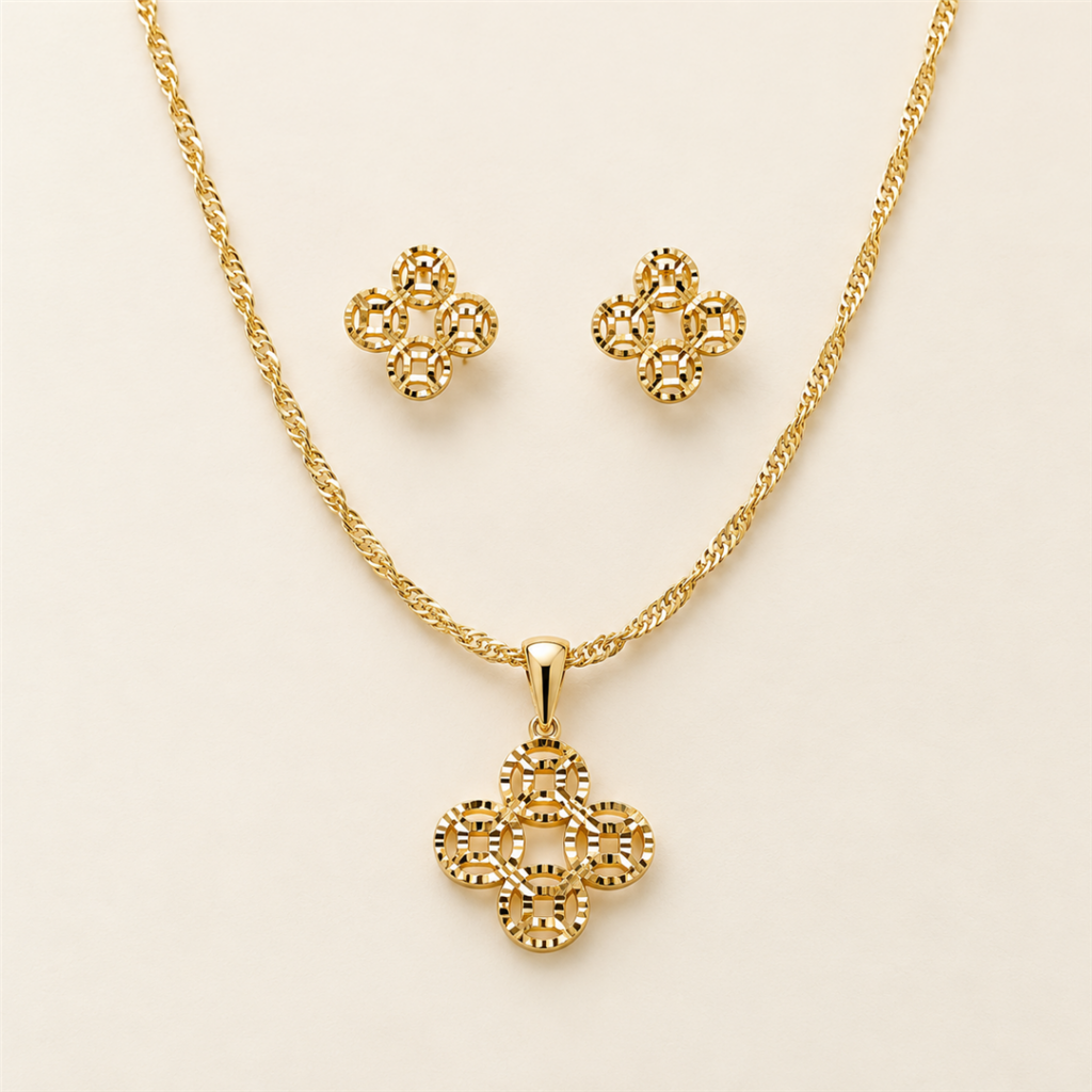 Model wearing Four Circle Necklace Set
